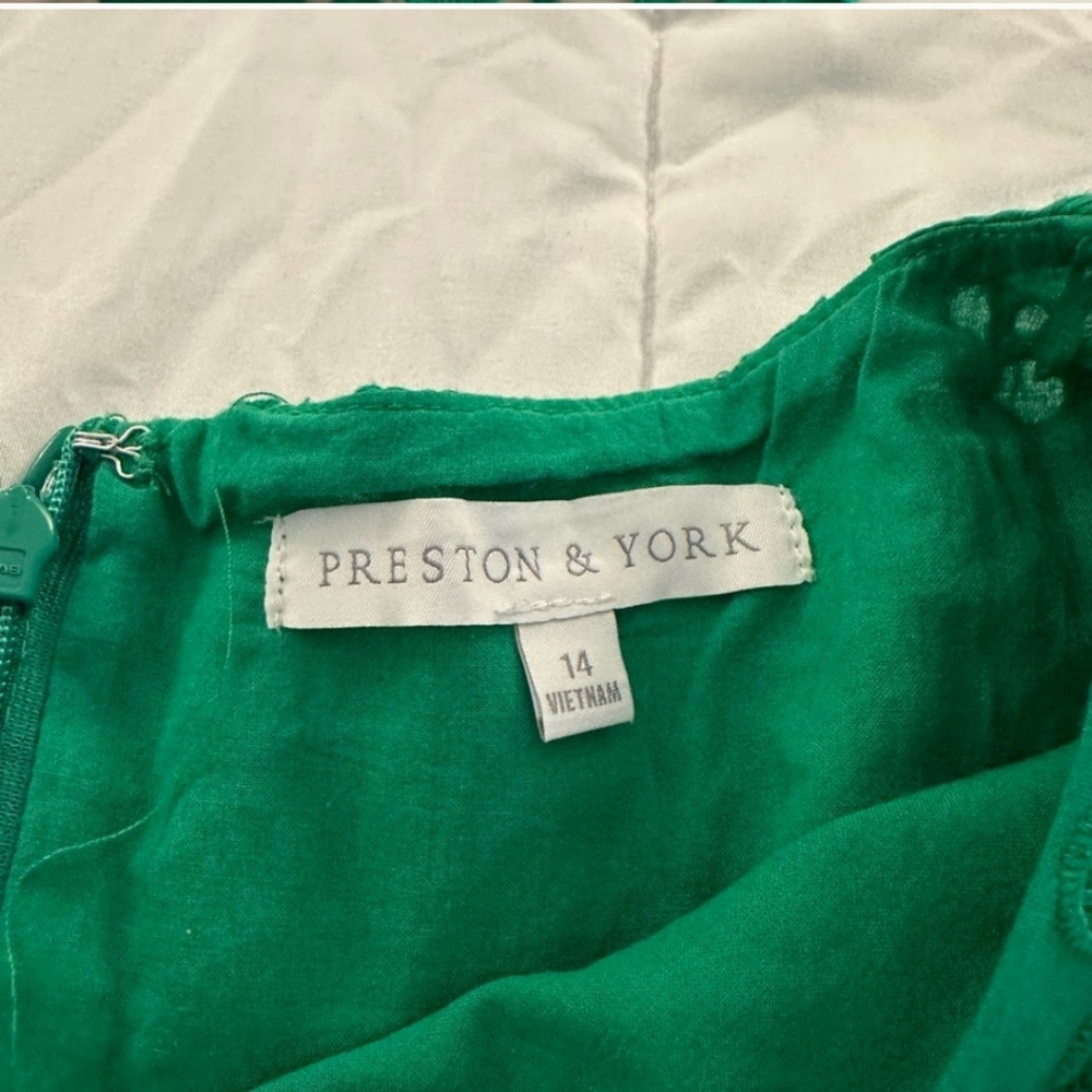 Preston & York Eyelet Lace Scallop Hem Cocktail Dress in Kelly Green Sz 14 - Picture 5 of 6